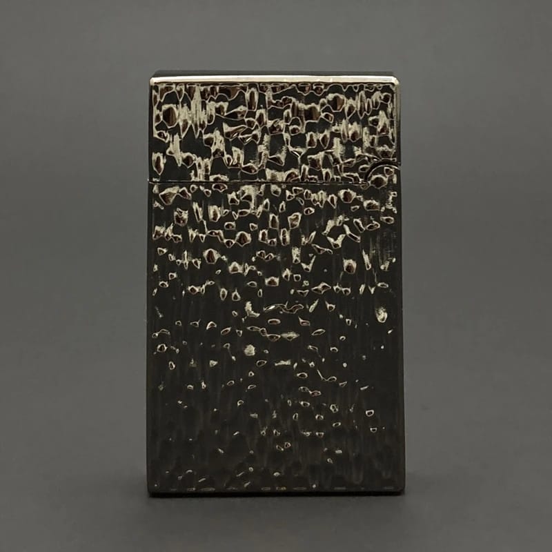 Luxury Windproof Metal Lighter – Premium Textured Finish