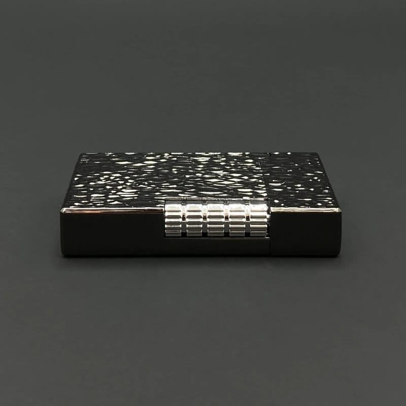 Luxury Windproof Metal Lighter – Premium Textured Finish