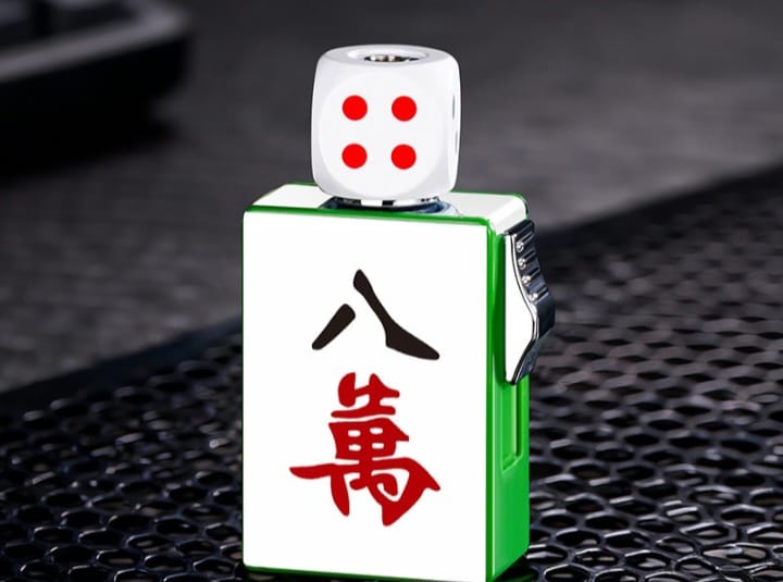 Premium Mahjong Dice Lighter – Stylish & Unique Flame Design